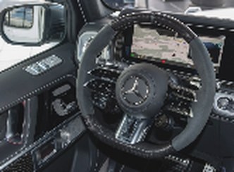 Cockpit mit Lenkrad